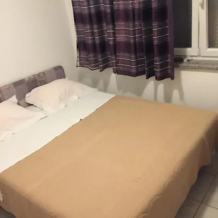 Juranovi Dvori Zára